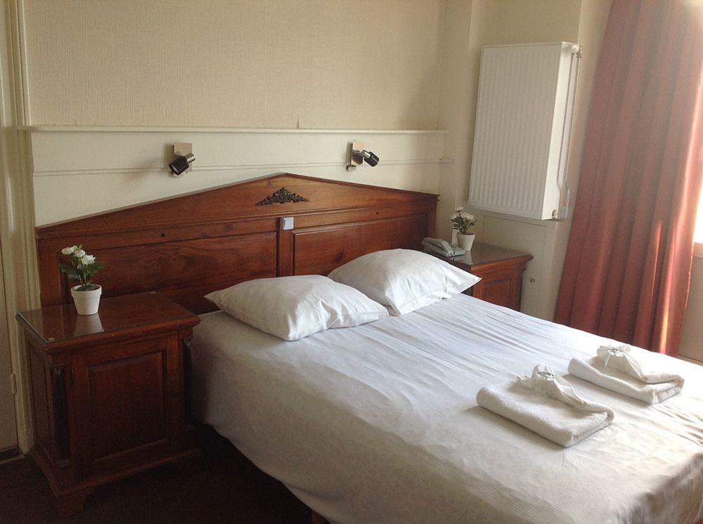 Hotel Amar Rotterdam Bagian luar foto