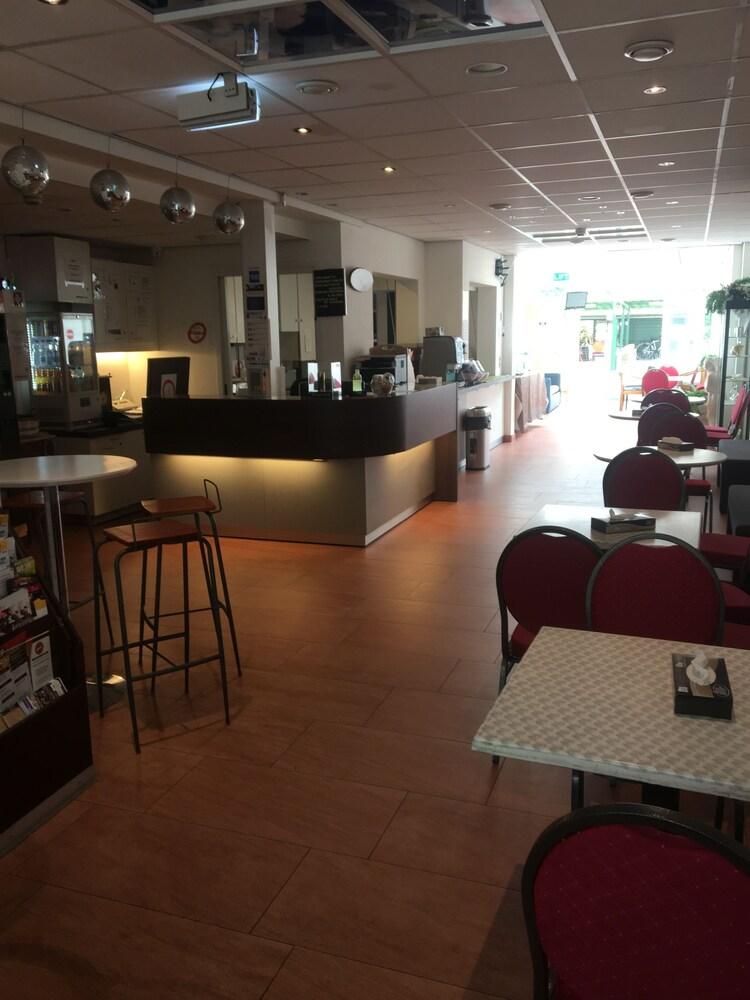 Hotel Amar Rotterdam Bagian luar foto